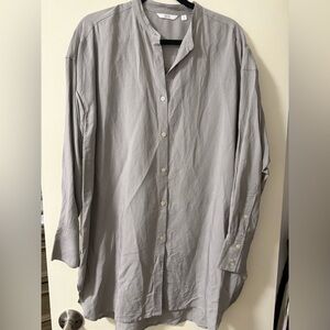 Uniqlo Gray Button Down Shirt